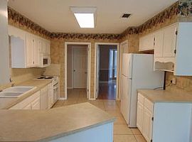 606 Pembridge Ct, Orange Park, Fl 32073 in Orange Park, FL (Photo 3 of 5)