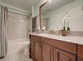 1313 Meadgreen Cir, Austin, Tx 78758 3 Beds 2 Baths in Austin, TX (Photo 3 of 12)