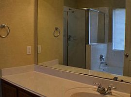 261 Arcadia Pl, Cibolo, T Rent 750 Deposit 750 Total 1500 in Cibolo, TX (Photo 2 of 12)