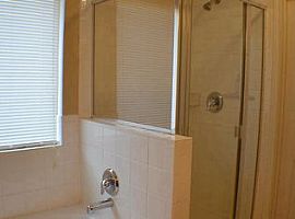 261 Arcadia Pl, Cibolo, T Rent 750 Deposit 750 Total 1500 in Cibolo, TX (Photo 8 of 12)