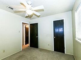 5232 16th St, Lubbock, Tx Rent 650 Deposit 650 Total 1300 in Lubbock, TX (Photo 6 of 8)