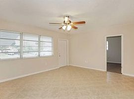 7001 Sw 12th St, Pembroke Pines, Fl 33023 3 Beds 2 Baths in Pembroke Pines, FL (Photo 7 of 11)