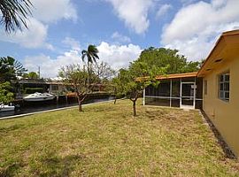 1600 Ne 63rd Ct, Fort Lauderdale, Fl 33334 3 Beds 2 Baths in Fort Lauderdale, FL (Photo 8 of 8)