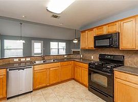  3905 Bonnie Ln, Round Rock, Tx 78665 3 Beds 2 Baths 1,822 Sqft in Round Rock, TX (Photo 2 of 5)