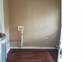 4710 13th Ave N, Birmingham, Al 35212 in Birmingham, AL (Photo 6 of 11)