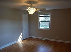  2601 E Woodlyn Way, Greensboro, Nc 27407 3 Beds 2 Baths 1,800  in Greensboro, NC (Photo 3 of 4)
