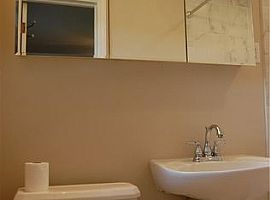  2601 E Woodlyn Way, Greensboro, Nc 27407 3 Beds 2 Baths 1,800  in Greensboro, NC (Photo 4 of 4)