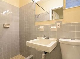 78 Ventura Dr, Dunedin, F Rent 750 Deposit 750 Total 1500 in Dunedin, FL (Photo 6 of 10)