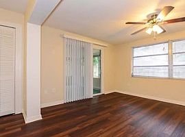 78 Ventura Dr, Dunedin, F Rent 750 Deposit 750 Total 1500 in Dunedin, FL (Photo 7 of 10)