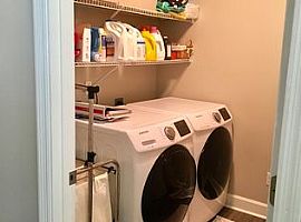 2136 Heathrow Dr, Tallaha Rent 750 Deposit 750 Total 1500 in Tallahassee, FL (Photo 10 of 11)