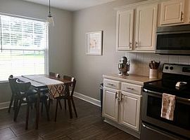 2136 Heathrow Dr, Tallaha Rent 750 Deposit 750 Total 1500 in Tallahassee, FL (Photo 2 of 11)