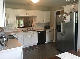 2136 Heathrow Dr, Tallaha Rent 750 Deposit 750 Total 1500 in Tallahassee, FL (Photo 4 of 11)