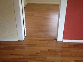 5101 15th Ave S, Gulfport Rent 650 Deposit 650 Total 1300 in Gulfport, FL (Photo 2 of 12)