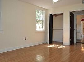  721 6th St, New Orleans, La 70115 3 Beds 2 Baths 2,055 Sqft in New Orleans, LA (Photo 3 of 4)