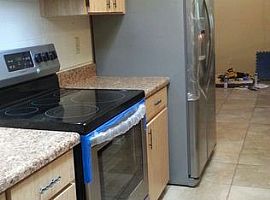 702 Medina Ct, Saint Augu Rent 750 Deposit 750 Total 1500 in Saint Augustine, FL (Photo 4 of 5)