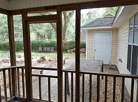 25 Ashley Dr, Beaufort, Sc 29907 3 Beds 2 Baths in Beaufort, SC (Photo 8 of 8)