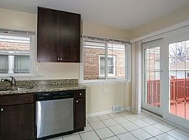 7945 S Francisco Ave, Chicago, Il 60652 2 Beds 2 Baths 864 Sqft in Chicago, IL (Photo 7 of 12)