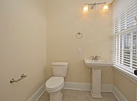 12 Rosemont St, Charleston, Sc 29403 1 Bed 1.5 Baths in Charleston, SC (Photo 5 of 9)