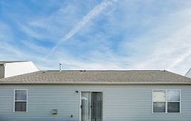 1833 Meadow Crossing Dr, Huntersville, Nc 28078 4 Beds 2 Baths in Huntersville, NC (Photo 9 of 9)