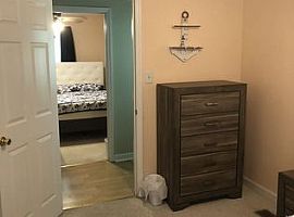 1802 Wilmington St, New Bern, Nc 28560 3 Beds 1 Bath in New Bern, NC (Photo 6 of 8)