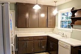 1402 Ruffin St, Durham, Nc 27701 3 Beds 1 Bath in Durham, NC (Photo 2 of 3)