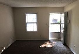 2263 Sherwood Ave, Tarboro, Nc 27886 2 Beds 1 Bath in Tarboro, NC (Photo 5 of 6)