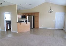 209 Gritney Rd, Daleville, Al 36322 3 Beds 2 Baths 1,396 Sqft in Daleville, AL (Photo 7 of 9)