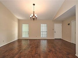 2816 Oxford Ln, Flower Mound, Tx 75028 3 Beds 2 Baths in Flower Mound, TX (Photo 3 of 8)