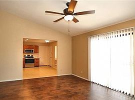 2816 Oxford Ln, Flower Mound, Tx 75028 3 Beds 2 Baths in Flower Mound, TX (Photo 4 of 8)