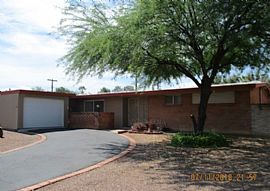 7358 E Kenyon Dr, Tucson, Az 85710  in Tucson, AZ