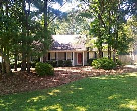 220 Ridgewood Ct, Auburn, Al 36830 in Auburn, AL