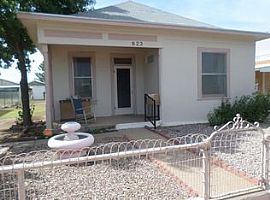 823 E 17th St, Douglas, Az 85607 in Douglas, AZ