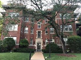 5621 Waterman Blvd Apt 5, Saint Louis, Mo in Saint Louis, MO