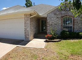 2100 Silver Fox Dr, Edmond, Ok in Edmond, OK (Photo 8 of 8)