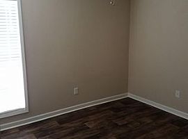 196 James Dr, Millbrook, Al 36054 in Millbrook, AL (Photo 5 of 7)