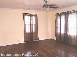 1209 Kingsbury Ave Se, Huntsville, Al 35801 in Huntsville, AL (Photo 3 of 5)