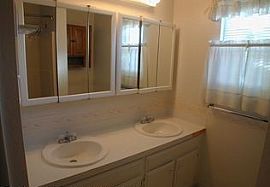 5000 Sunset Dr, Cheyenne, Wy 82009 3 Beds 2 Baths in Cheyenne, WY (Photo 4 of 9)