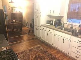 304 Northwestern Pkwy, Louisville, Ky in Louisville, KY (Photo 2 of 7)