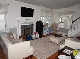 2751 Markbreit Ave, Cincinnati, Oh 45209 3 Beds 1 Bath in Cincinnati, OH (Photo 6 of 7)