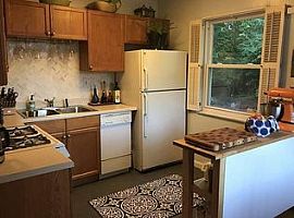 5700 Doerger Ln, Cincinnati, Oh 45212 3 Beds 1 Bath in Cincinnati, OH (Photo 4 of 9)