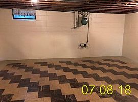 2235 Garfield Blvd, Lorain, Oh 44052 3 Beds 1 Bath in Lorain, OH (Photo 5 of 9)