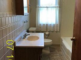 2235 Garfield Blvd, Lorain, Oh 44052 3 Beds 1 Bath in Lorain, OH (Photo 9 of 9)