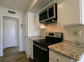 9830 W Royal Oak Rd, Sun City, Az in Sun City, AZ (Photo 8 of 12)