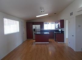 6917 E Oberlin Dr, Tucson, Az 85710 in Tucson, AZ (Photo 5 of 10)