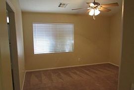 1015 Desert Retreat Ct, Henderson, Nv 89002 3 Beds 2 Baths in Henderson, NV (Photo 2 of 9)