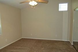 1015 Desert Retreat Ct, Henderson, Nv 89002 3 Beds 2 Baths in Henderson, NV (Photo 8 of 9)