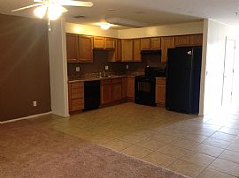 3 Bedroom,2.5bathroom For Rent in Phoenix,Az in Phoenix, AZ (Photo 2 of 8)