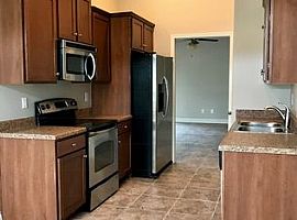 45 Clover St, Odenville, Al 35120 in Odenville, AL (Photo 5 of 11)