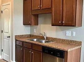 45 Clover St, Odenville, Al 35120 in Odenville, AL (Photo 7 of 11)