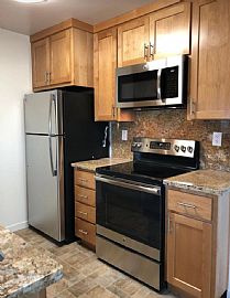 Rollins Rd Burlingam in Burlingame, CA